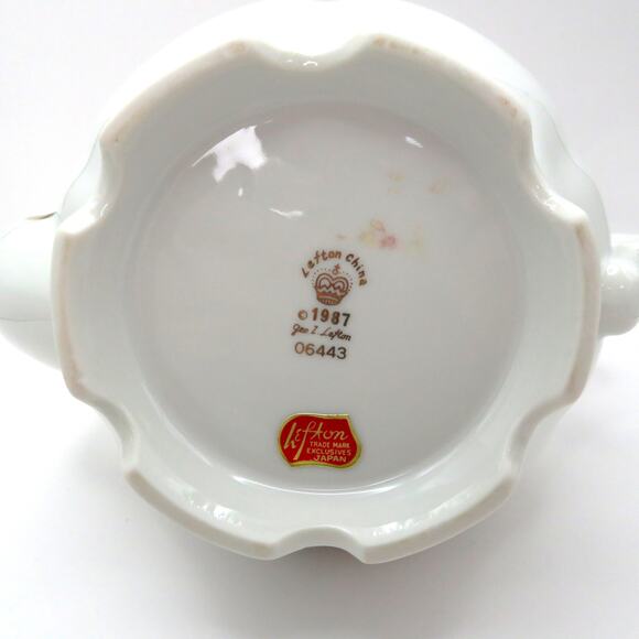 Lefton Christmas Teapot 1987 Poinsettia Holly Gold Trim Holiday Serveware Japan - Picture 9 of 16